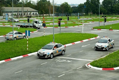 Cẩm nang về thi bằng lái xe ô tô 2024 mới nhất